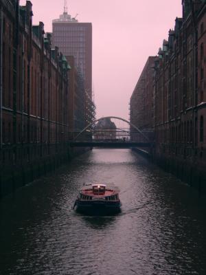 ein schiff wird kommen.jpg